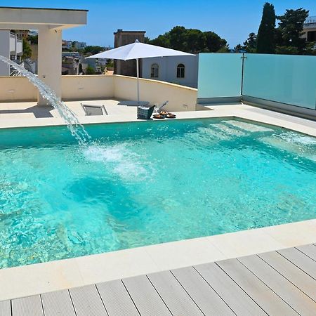 Perle Marine Suite Apartments Castro  المظهر الخارجي الصورة